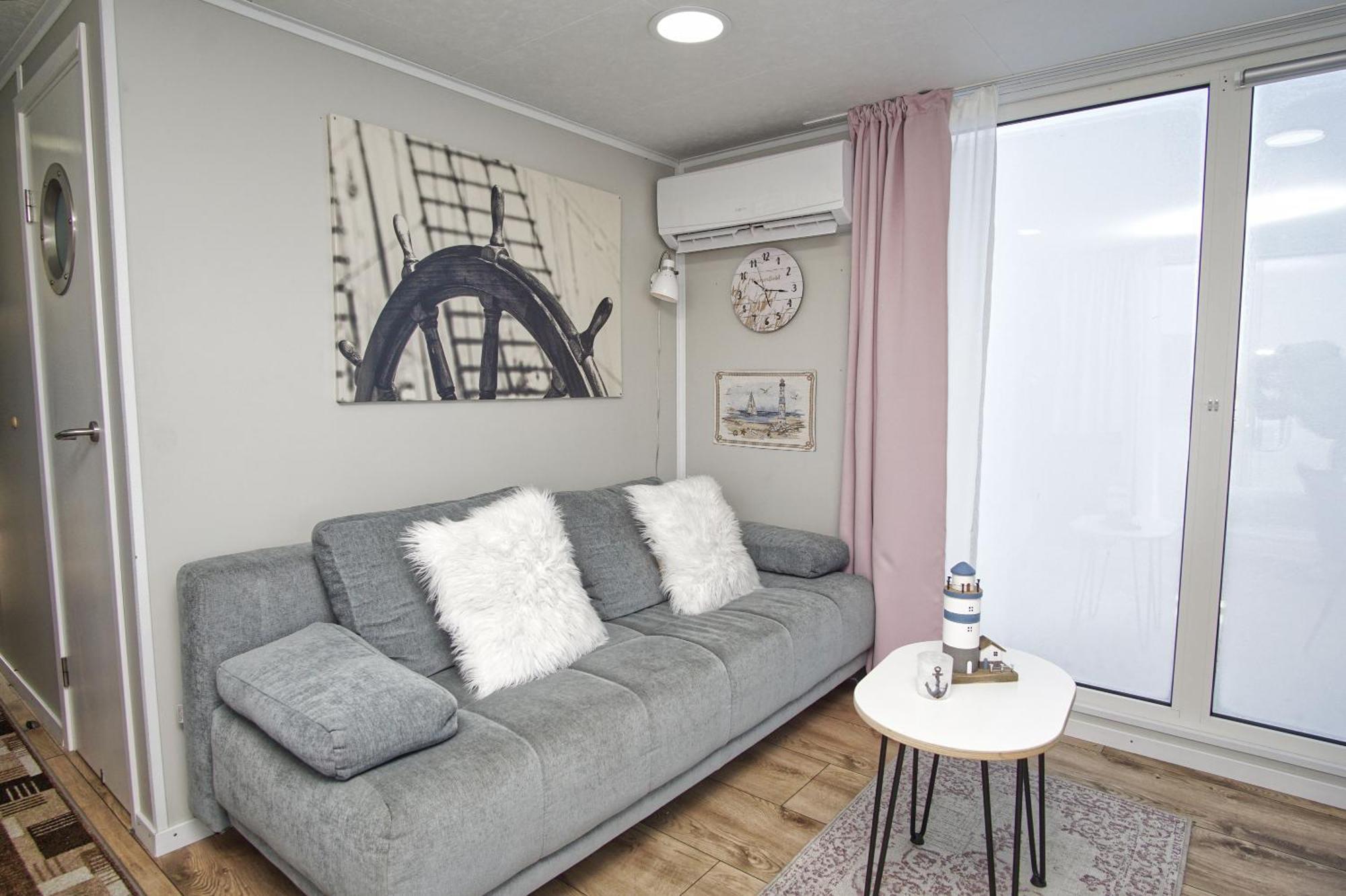 Hausboot Lydia Mit Sauna Und Elektrokamin - Hausbooturlaub Auf Ruegen Gager Exterior foto